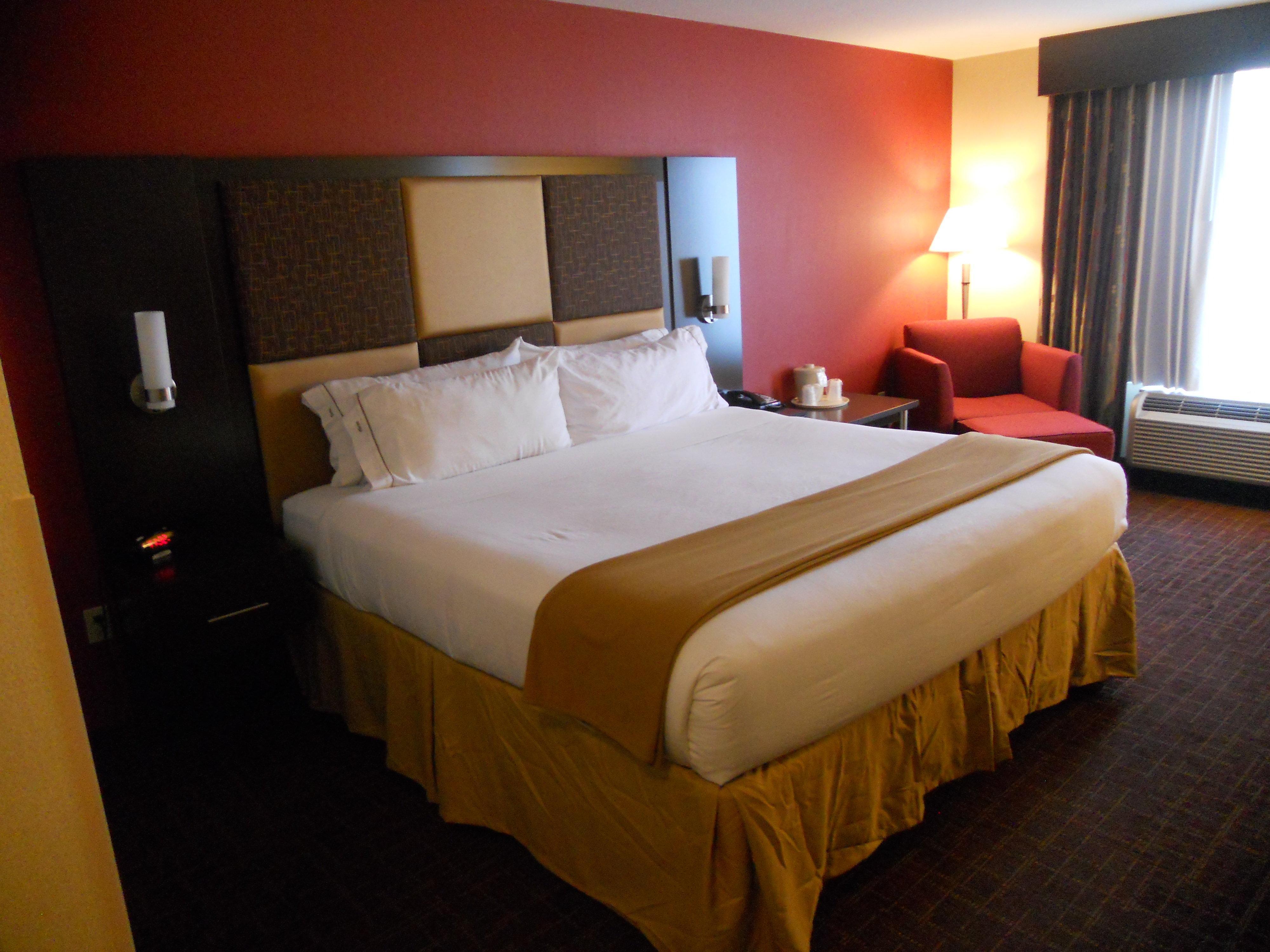 Holiday Inn Express Greensburg, An Ihg Hotel Bagian luar foto